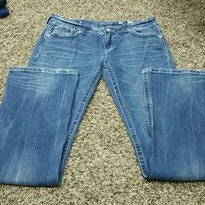 *BUNDLED FOR SPARKLEFRESH* Miss Me jeans