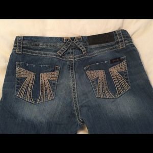 Seven7 Bootcut Jeans size 4