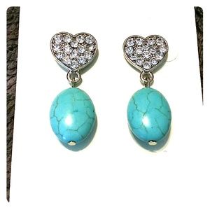 Turquoise Like Heart Earrings NWT!