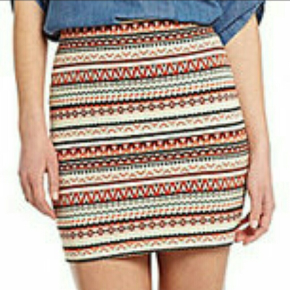 NWOT Tribal mini