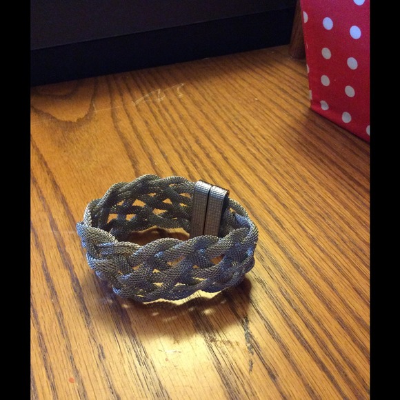 Bracelet - Picture 2 of 3