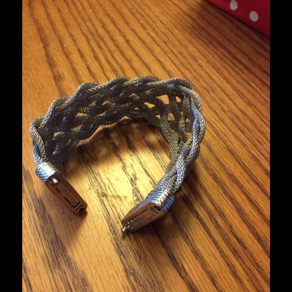 Bracelet - Picture 3 of 3