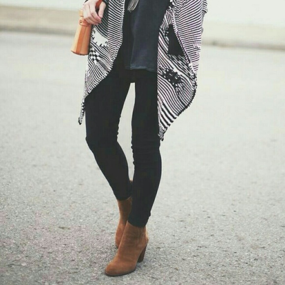 |||NEW||| Brown Ankle Boots