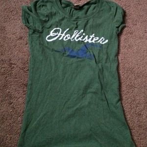 Hollister tshirt