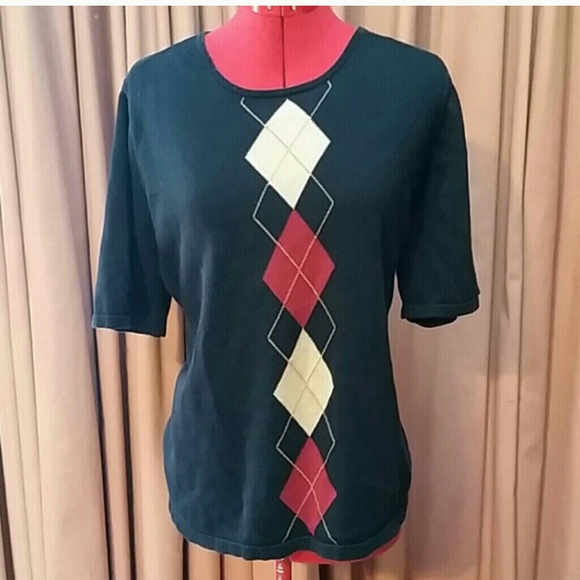 $5 *MUST BUNDLE * Sweater top - Picture 3 of 3