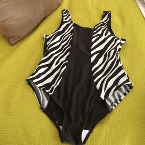 Size 16 swimsuit black and zebra