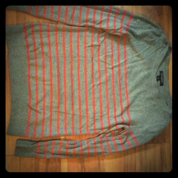 Elegant with grey and blue stripe sweater.