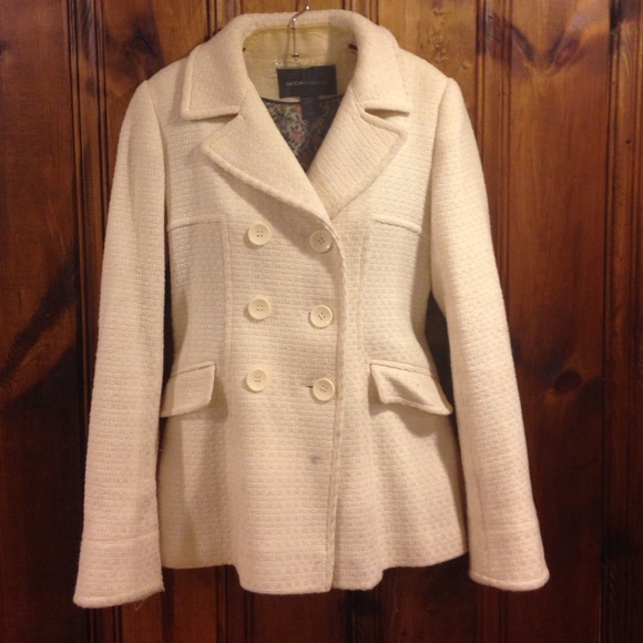 Pea coat