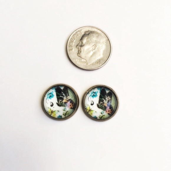 3 for 15🎀bronze tone butterfly picture earrings - Picture 4 of 6