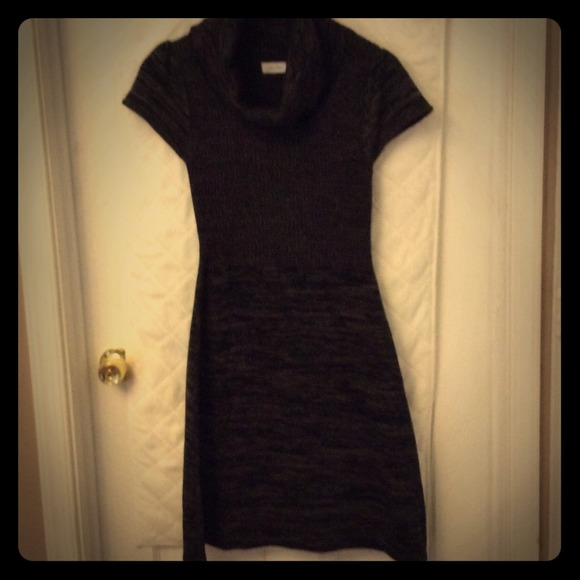 Knit knee length dress