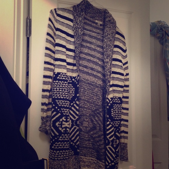 Urban outfitters sweater tunic. Black white gray