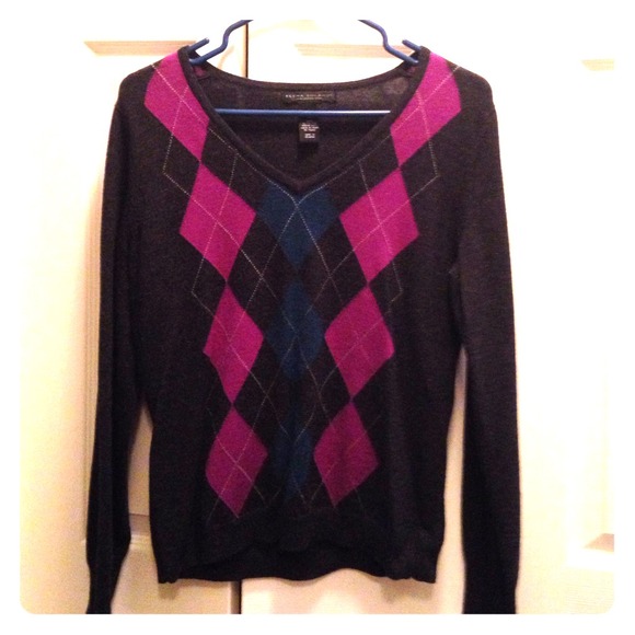 Grey argyle lightweight sweater
