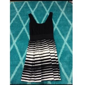 Gorgeous black and white dress