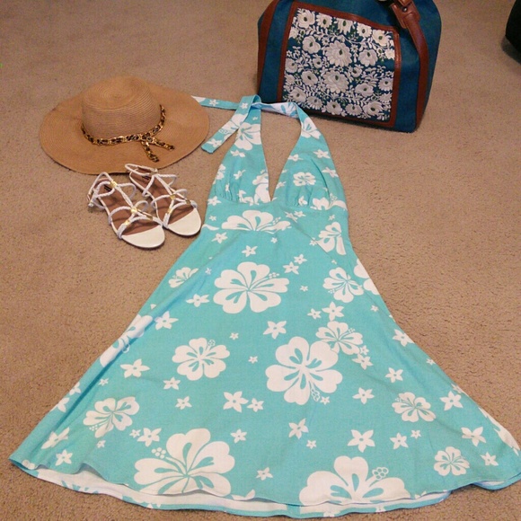 Eva Franco Dresses & Skirts - Eva Franco Halter Dress