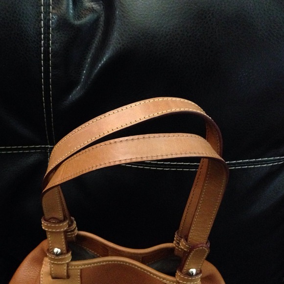 Dooney & Bourke convertible shopper - Picture 3 of 4