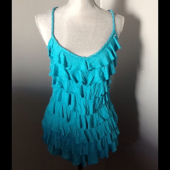Host Pick Guess turquoise ruffle top XL