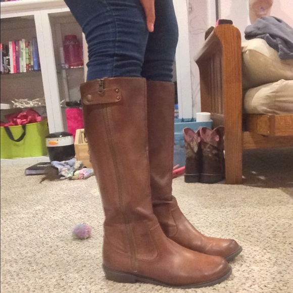 MIA tall zip up riding boots