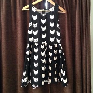 black and whit cat print dress