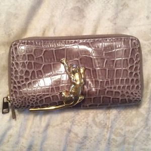 Urban Outfitters - Deena & Ozzy wallet