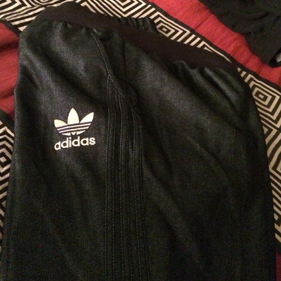 Adidas  jogger