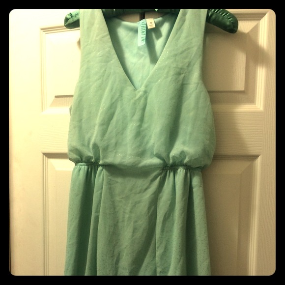 Turquiose flowy sparkle dress