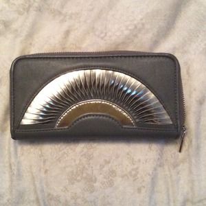 Urban Outfitters - Remi & Reid wallet