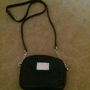 michael kors small black crossbody purse