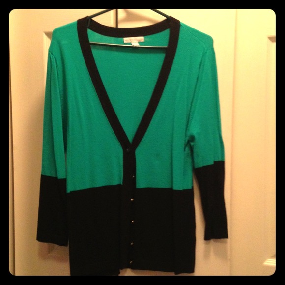 NWOT  Seafoam green and black cardigan