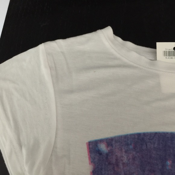 ✨SOLD✨ Brandy Melville Alien Crop Top👽 - Picture 3 of 4