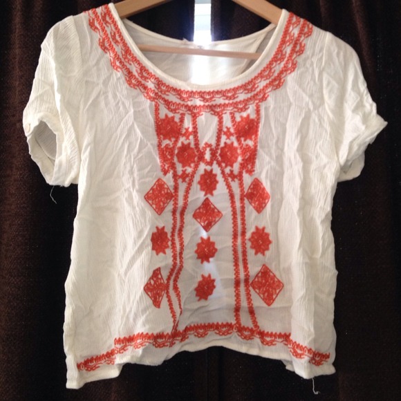 very cute off white embroidered top open back