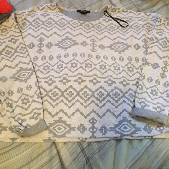 Top - Picture 1 of 1