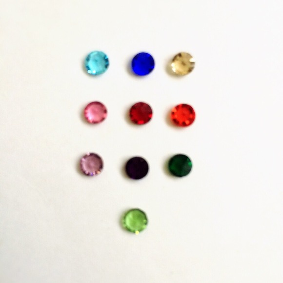 Custom stainless steel floating charm necklace - Picture 3 of 3