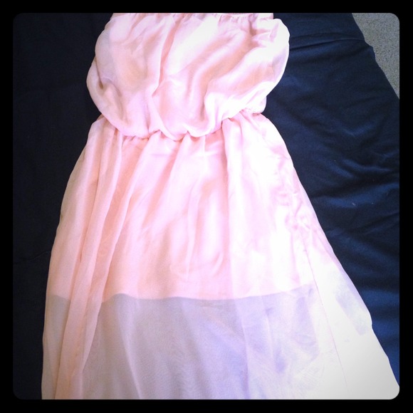 Long pale pink dress