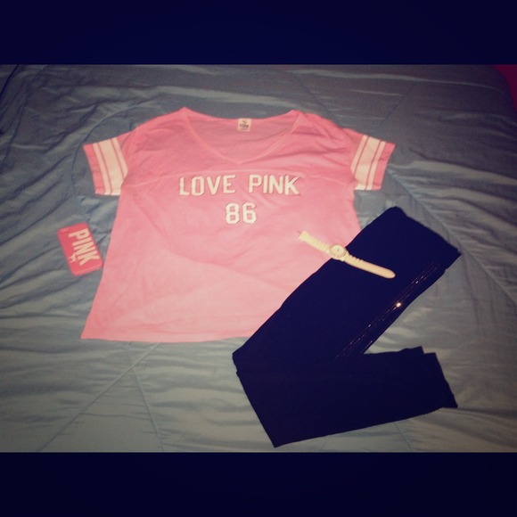 Pink VS shirt 💎💕