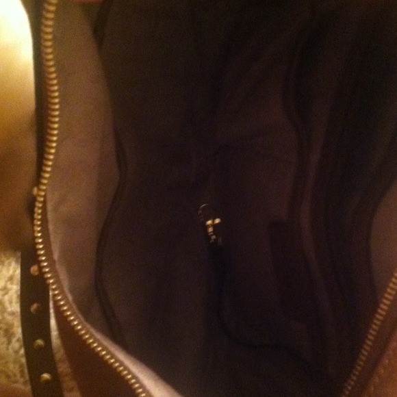 Michael Kors Rhea suede Shoulder Bag - Picture 3 of 4