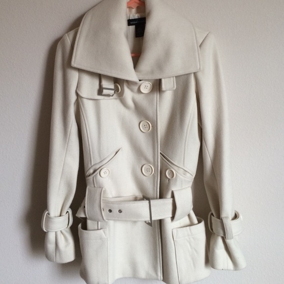 Coat - Picture 4 of 4