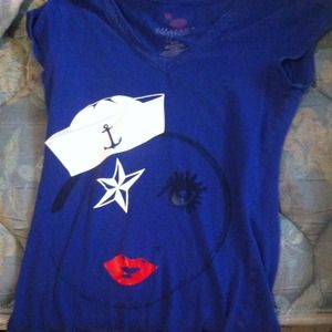 Miley Cyrus Max sailer shirt