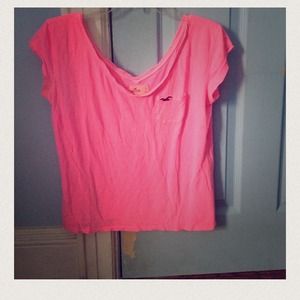 Hollister pink tee