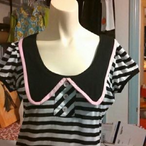 Pin Up style top