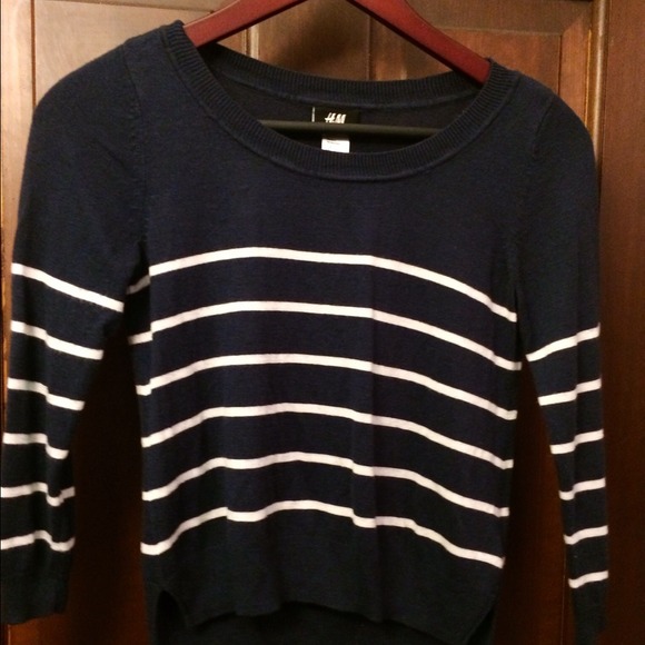 H&M Blue & White striped sweater