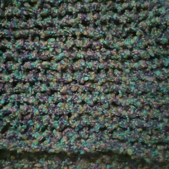 Knitted scarff - Picture 2 of 2