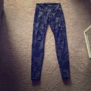 Lululemon wunder under pant full on luon