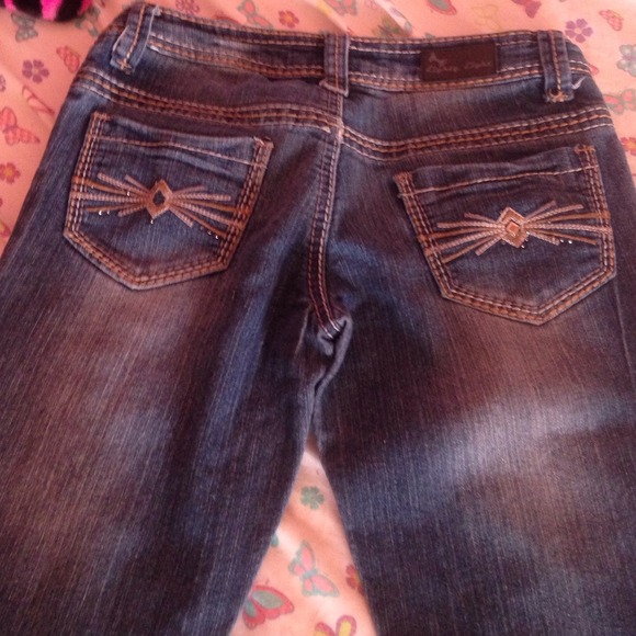 Jeans - Picture 2 of 3