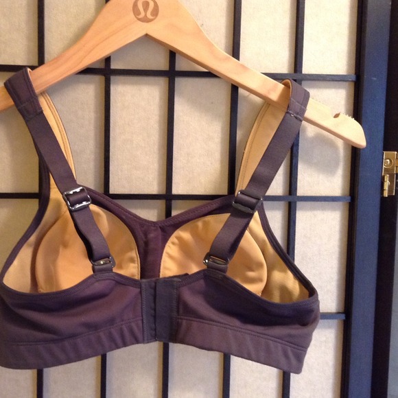 🚫SOLD🚫LULULEMON TA TA TAMER - Picture 2 of 3