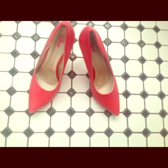 Adorable dark orange heels! Wore once