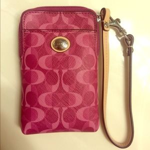 Coach wristlet