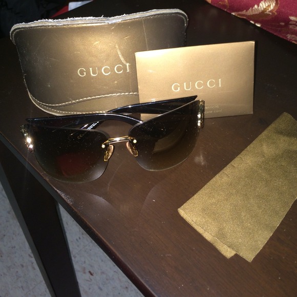 Authentic Gucci glasses