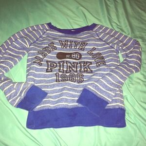 Vs pink pull over