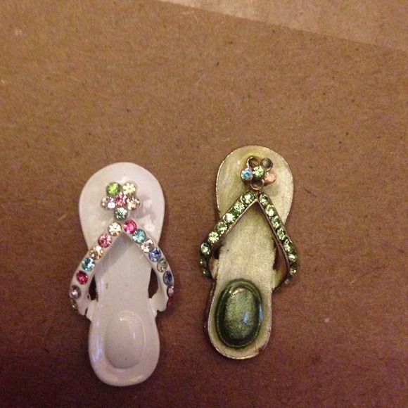 Charms - Picture 3 of 4