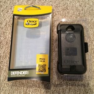 Iphone 5/5s black otterbox